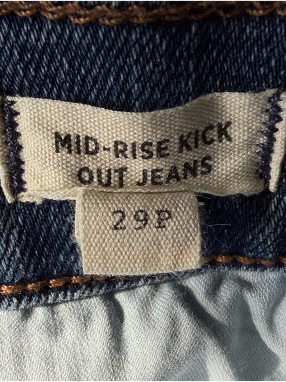 Madewell Petite Kick Out Crop Jeans - Picture 6 of 14